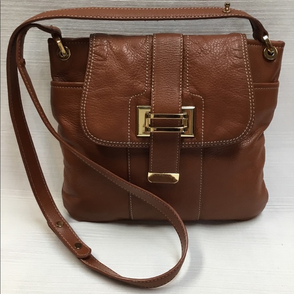Liz Claiborne Handbags - Liz Claiborne Leather Cross Body & Tote Bag